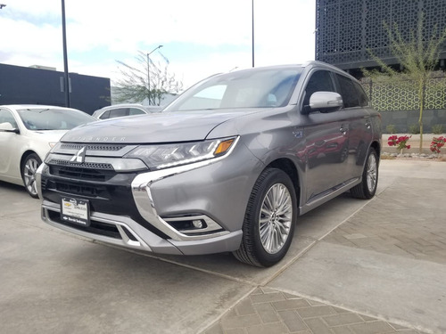 Mitsubishi Outlander 2021