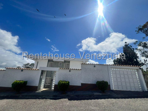Bellísima Casa En Venta, El Faro San Antonio De Los Altos. Mo. 25-15183
