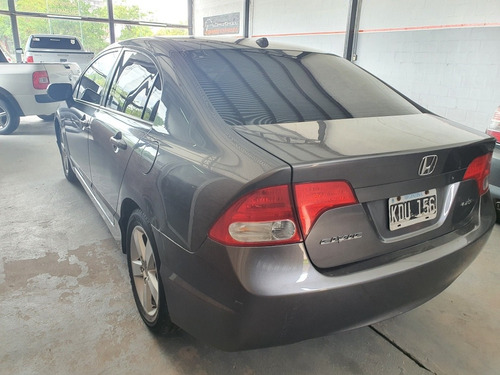 Honda Civic 1.8 Lxs Mt 2011
