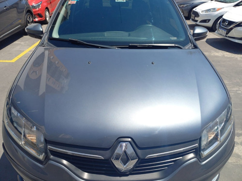 Imagen 6 de 15 de Renault Logan Privilege
