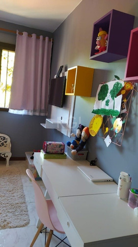 Casa Em Partenon Com 5 Dormitórios - Lu430140