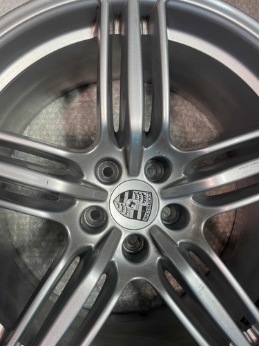 Roda Original Porsche Macan 2.0 Ano 2020/21 Aro 19 Unid Tras (Usado)