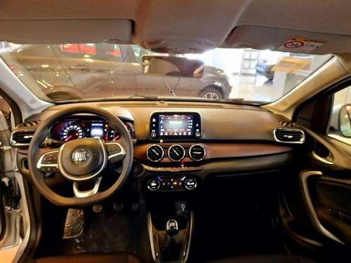 Imagen 15 de 17 de Fiat Cronos Drive 1.3 Conectividad Mt 2022 0km