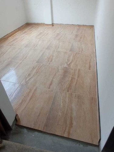 Imagen 4 de 4 de Enchapado De Porcelanato