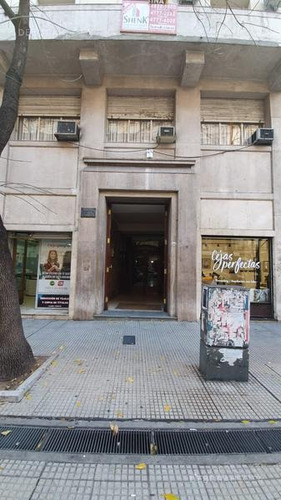 Imagen 13 de 13 de Oportunidad! Oficina A La Venta Ubicada En Recoleta! Reciclada A Nuevo! Con Renta