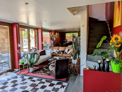 Encantadora Casa Luminosa A Pasos Del Colegio Manquehue