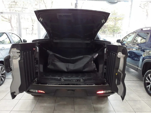 Imagen 11 de 16 de Fiat Toro 0km Entrega Pactada Con 200.000 Tomamos Usados ·-