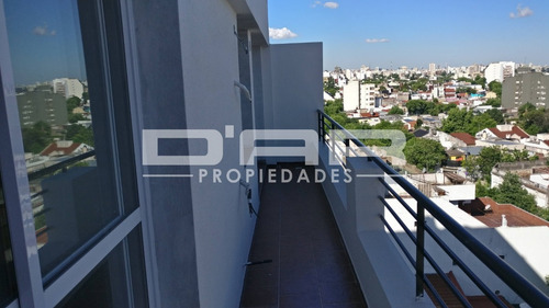 Imagen 1 de 8 de Semipiso De 3amb Con Balcón Al Frente O Contrafrente - Directorio 3800