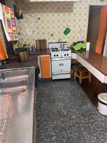 Casa En Venta De 3 Dormitorios C/ Cochera En Papagayos