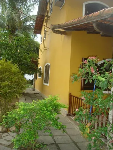 Junto Ao Centro, 3 Quartos Uma Suite. Finíssimo Acabamento.