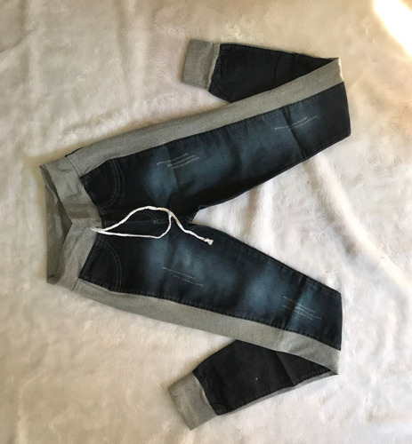 Imagem 2 de 2 de Calça Jeans Feminina Com Moletom