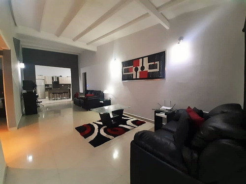 Imagen 2 de 14 de Casa En Venta Urb. Los Olivos, Carretera Vía La Toscana