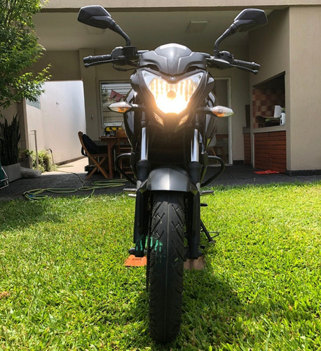 Bajaj Rouser Ns 200