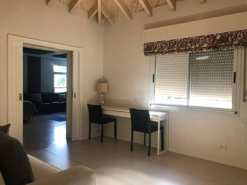 Casa En Venta En El Barrio Cerrado El Talar De Pacheco Tigre