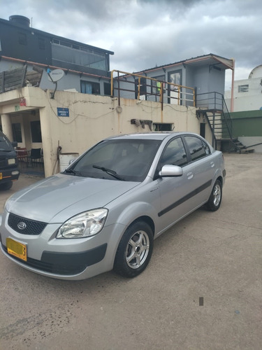 Kia Rio 1.6 4 p