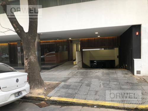 Imagen 2 de 7 de Cocheras En Venta!