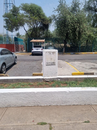 Ubicadisimo Y Amplio Departamento En Venta En Residencial Acueducto De Guadalupe