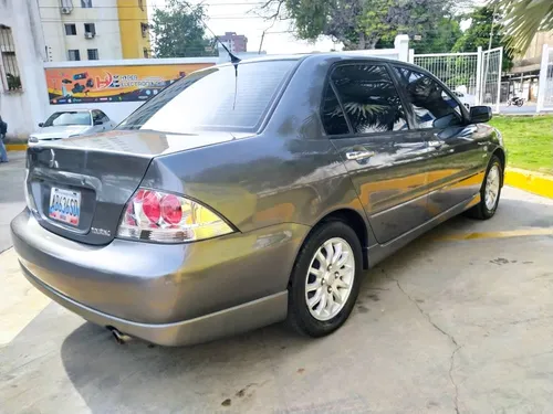 Mitsubishi Lancer Touring
