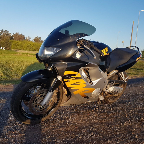 Imagen 2 de 7 de Honda Cbr 600
