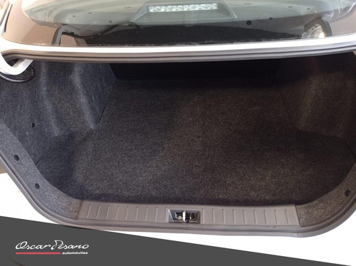 Imagen 12 de 16 de Nissan Versa Sense 1.6 2023 0km