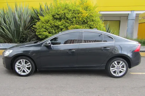 Volvo S60 2.0 Turbo T5 Premium