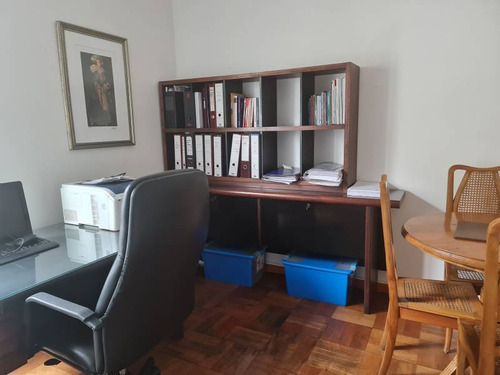 Oficina En Miraflores Con Moneda