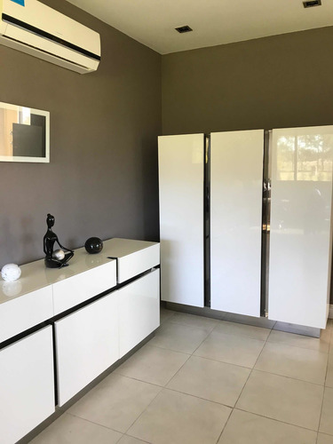 Imagen 29 de 30 de Cardales Forever Alquiler Vacacional Casa En Country Cardales Village 4 Hab.hasta 8 Pers. Pileta Climatizada Wifi Gym Tenis Plaza
