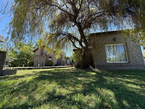 Excelente Propiedad En Barrio Cerrado 3 Habitaciones En Suite