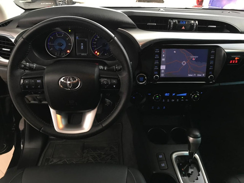 Toyota Hilux Cd Srv 4x4 2.8 Tdi Diesel Aut.