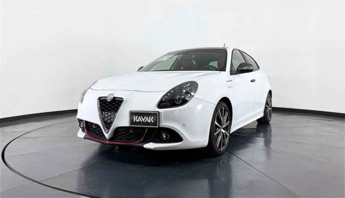 Imagen 1 de 15 de 107868 - Alfa Romeo Giulietta 2019 Con Garantía