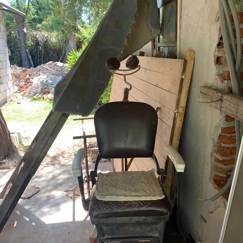 Antiguo Sillón De Dentista O Peluquero