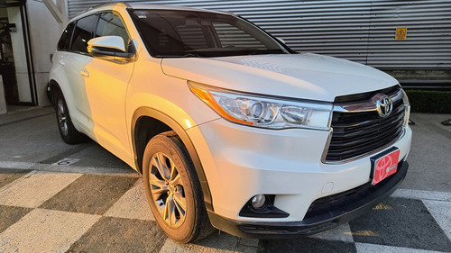 Toyota Highlander 3.5 Xle V6/ At