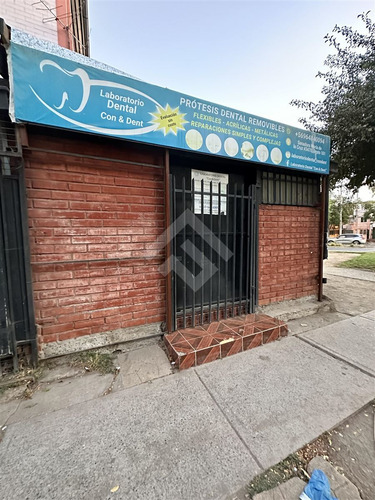 Departamento En Venta De 3 Dorm. O Local En Maipú