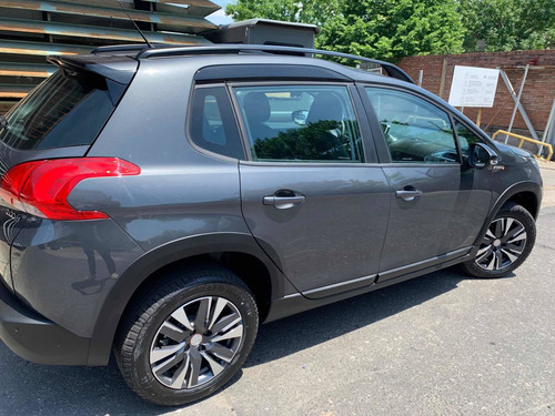 Peugeot 2008 2020 1.6 In Concert Tiptronic