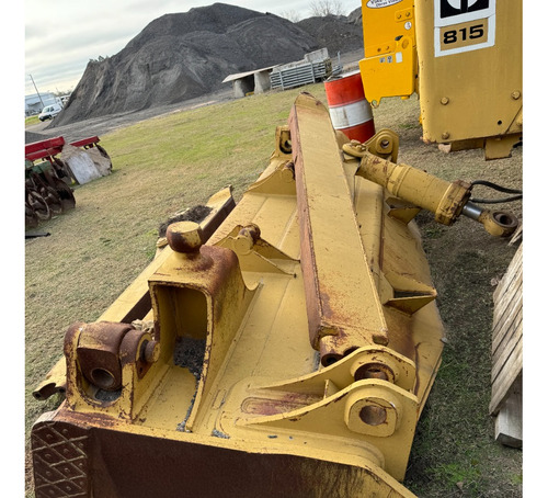 Topador Caterpillar D 8 T 2011