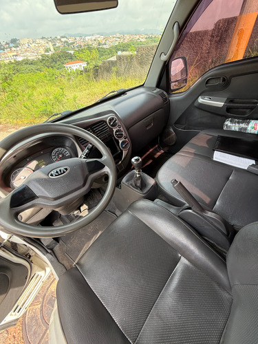 Kia Bongo 2.5 Std 4x2 Rs Turbo S/ Carroceria 2p
