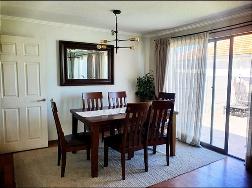 Venta Casa La Florida, Aislada 2do Piso, 5 Dorm, Panul