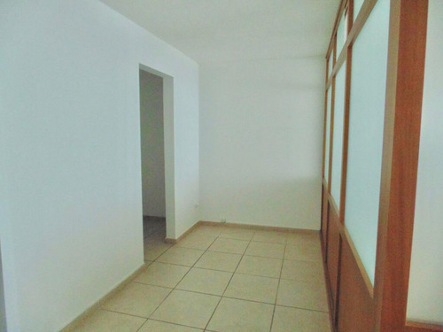 Imagen 6 de 8 de 1226 Venta Oficina En Excelente Ubicación Tres Cruces
