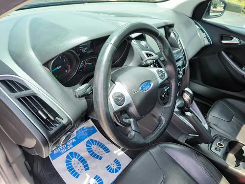 Ford Focus 2.0 Titanium