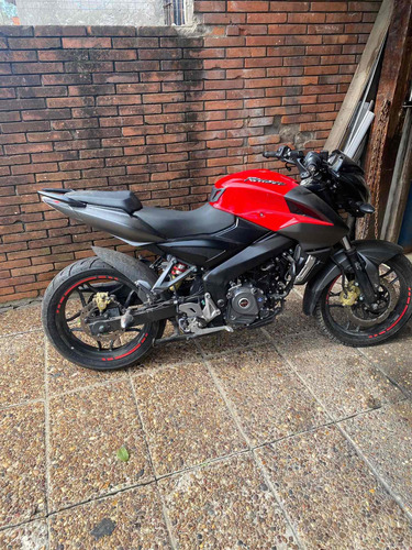Imagen 1 de 7 de Bajaj Ns