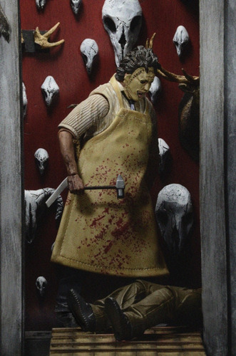 Ultimate Leatherface - 7¨ Action Fig - Texas Chainsaw Case 6