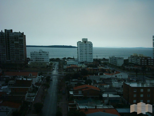 Imagen 6 de 30 de Apartamento En Punta Del Este, Brava