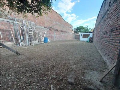 Lote y casalote en venta