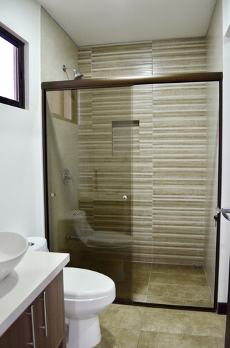 Imagen 17 de 24 de Alquiler De Casa En Santo Domingo De Heredia En Condominio