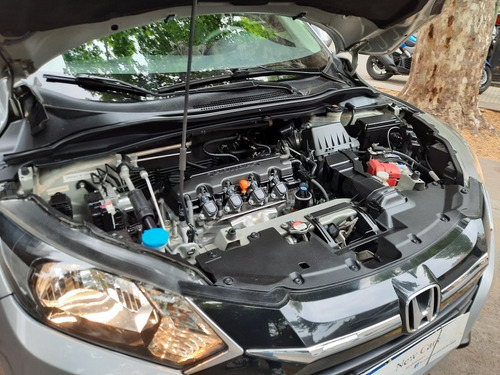 Imagen 9 de 21 de Honda Hr-v 2016 1.8 Lx 2wd Cvt Newcars