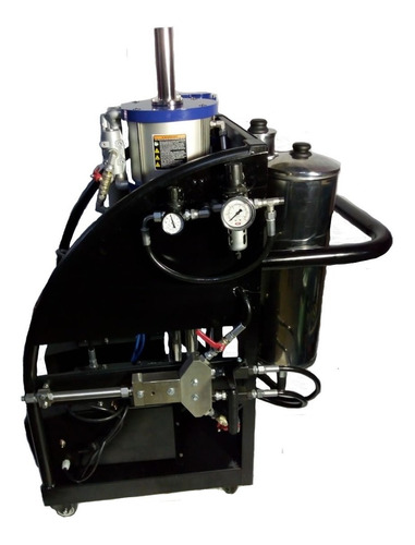 Máquina Para Aplicação De Pu Vegetal Airless Tornado