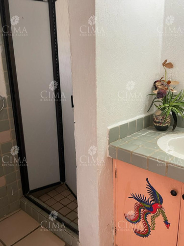Venta Casa En Lomas De Atzingo - V312