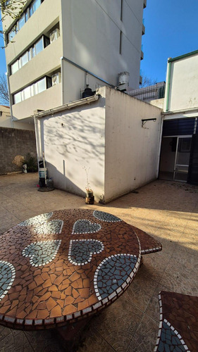 Ph En Venta De 2 Dormitorios En La Plata