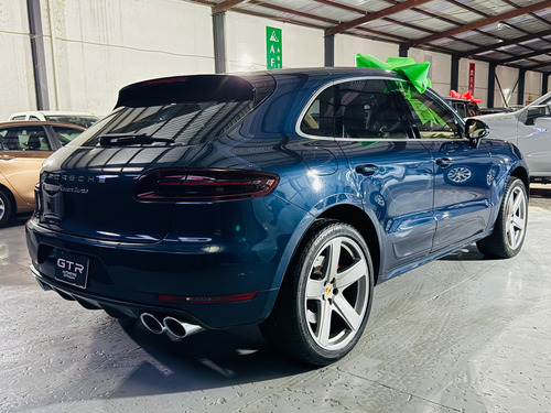 Porsche Macan Turbo 2015