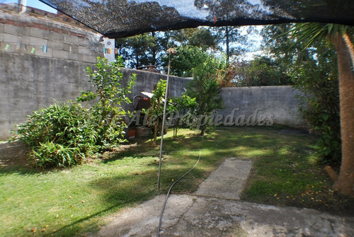 Imagen 9 de 14 de En Venta Vivienda De Tres Dormitorios Colonia Del Sacramento